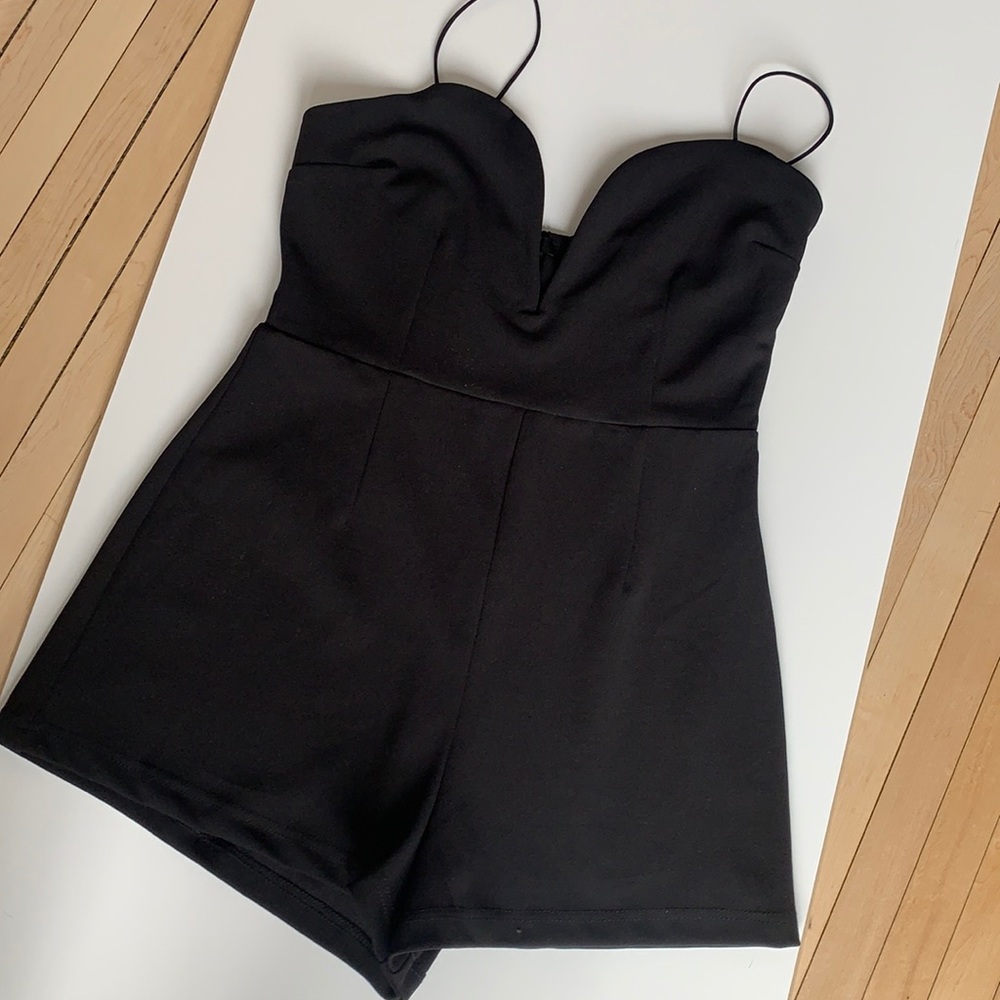Mini black jumper